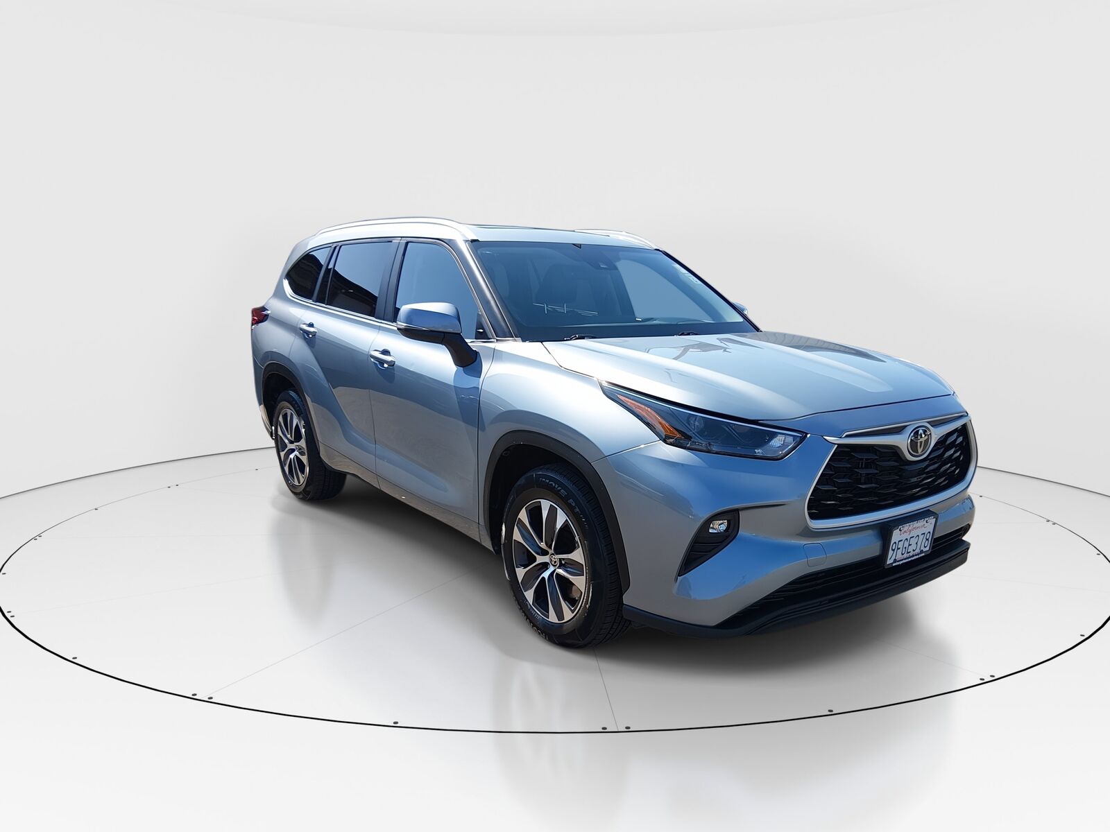 2023 TOYOTA Highlander