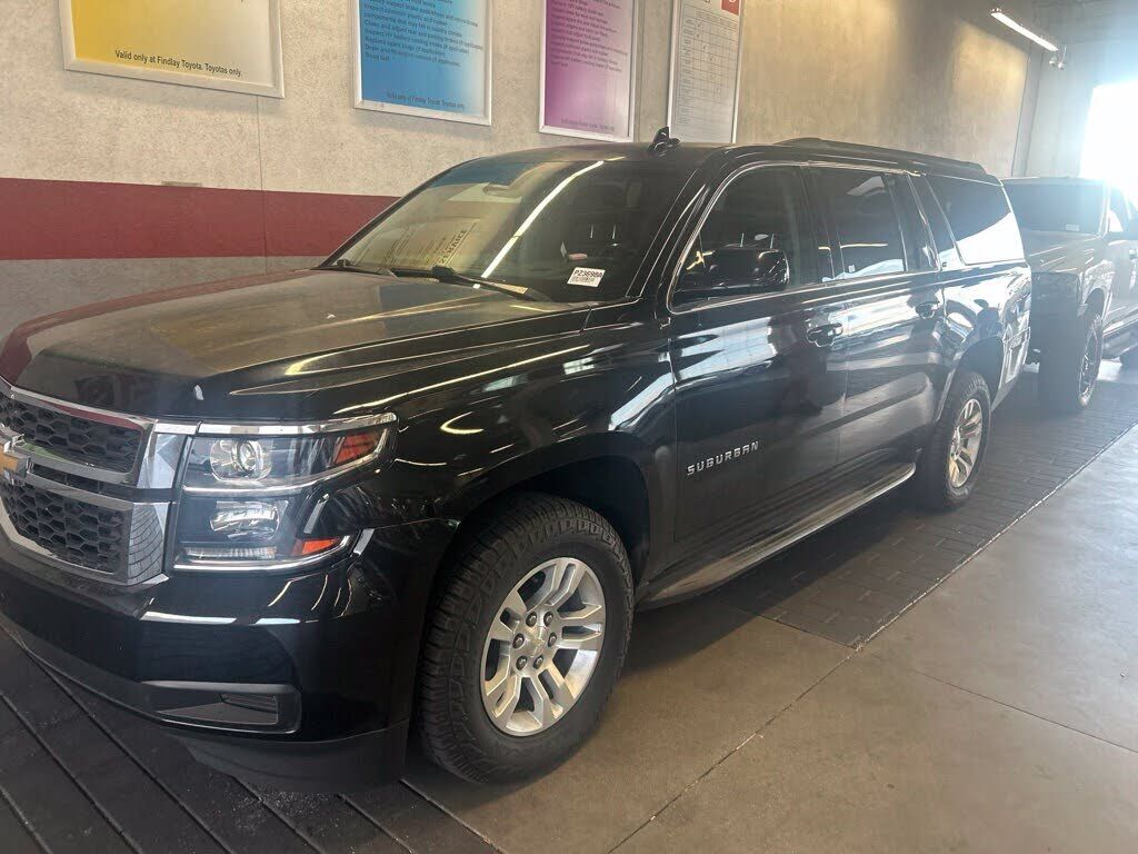 2019 CHEVROLET Suburban