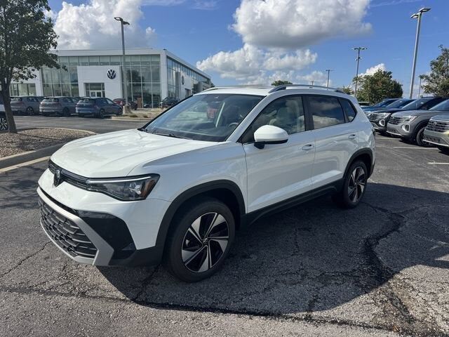 2026 VOLKSWAGEN Taos