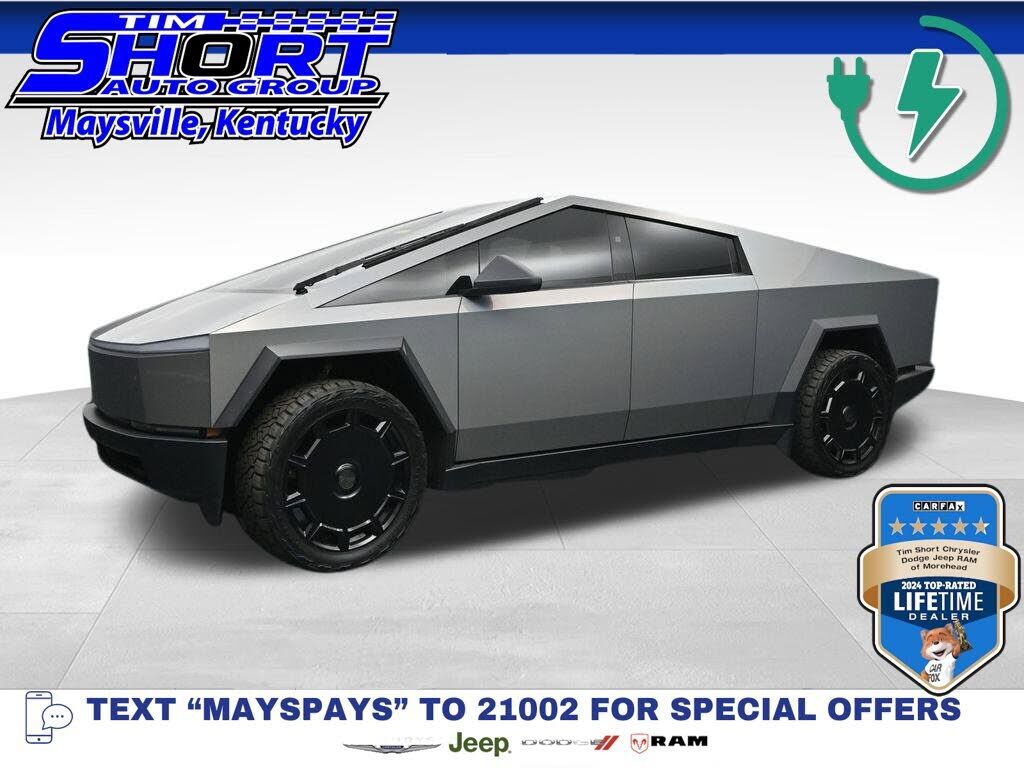 2025 TESLA Cybertruck