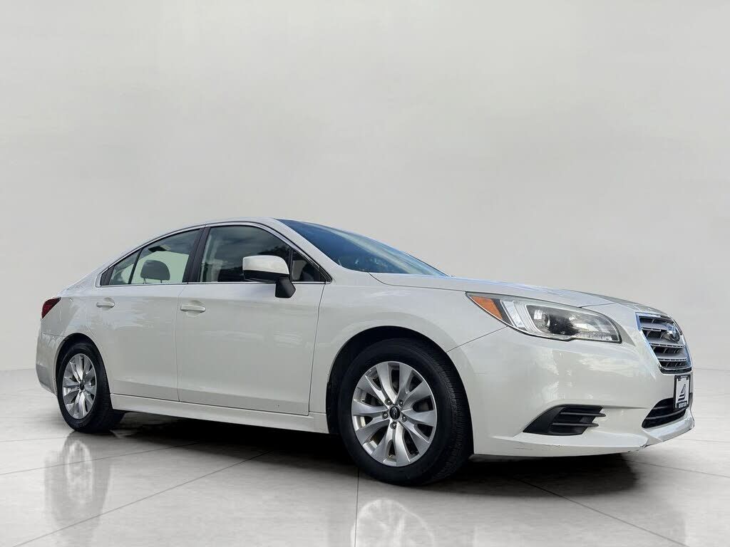 2015 SUBARU Legacy
