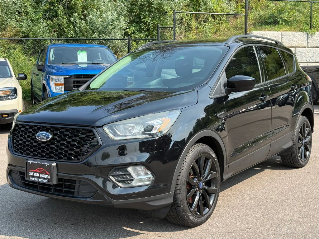 2018 FORD Escape