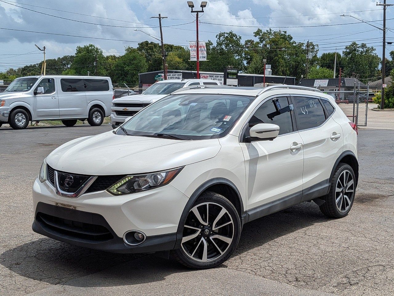 2017 NISSAN Rogue