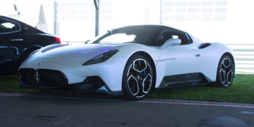2022 MASERATI MC20
