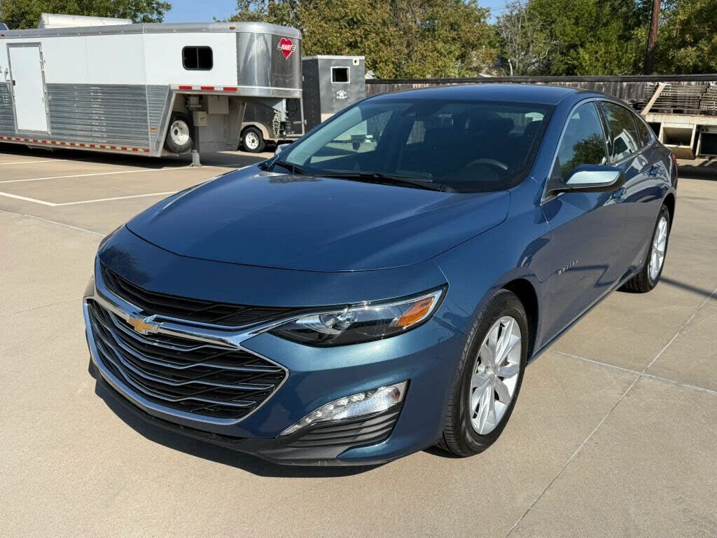 2025 CHEVROLET Malibu