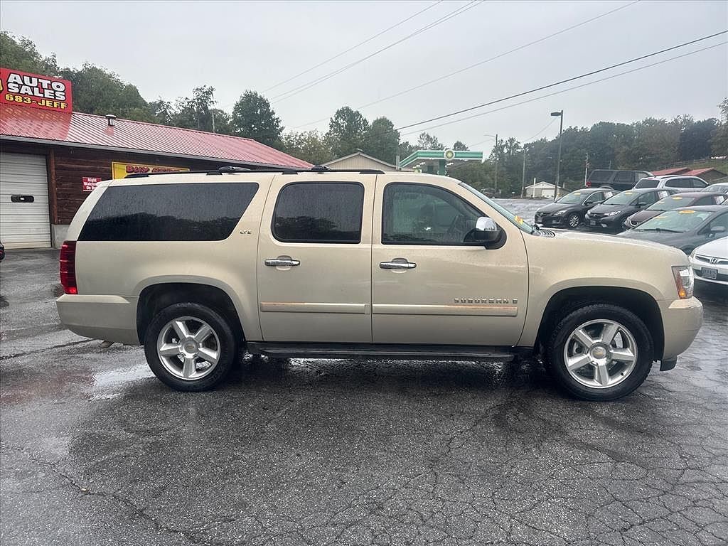 2008 CHEVROLET Suburban