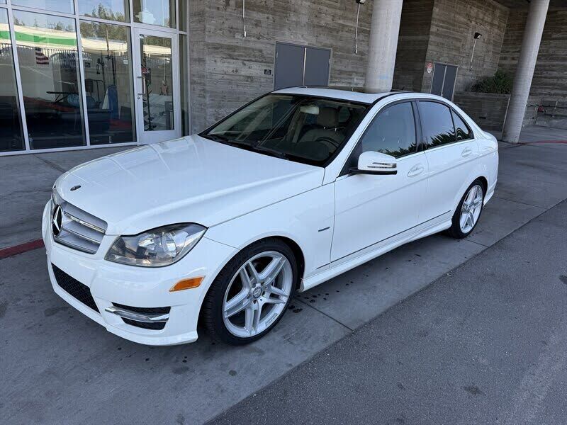2012 MERCEDES-BENZ C-Class