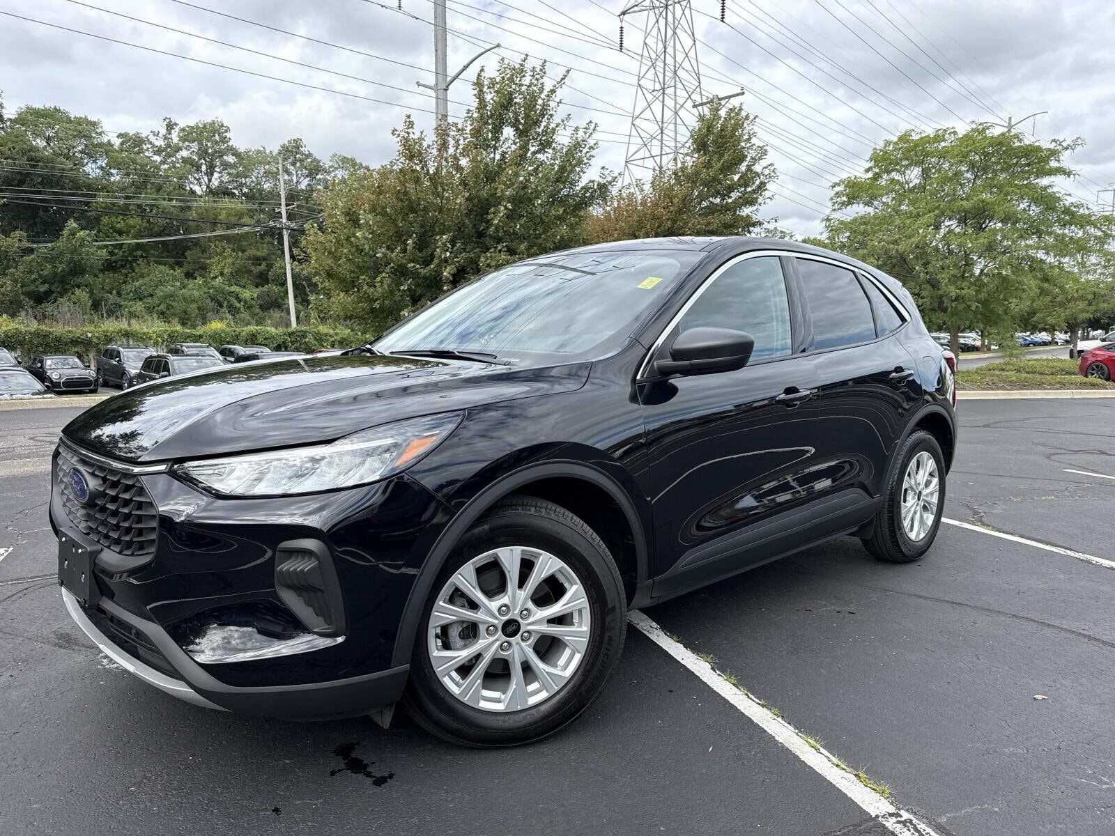 2024 FORD Escape