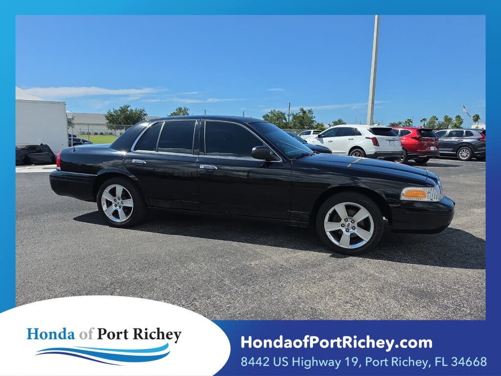2005 FORD Crown Victoria
