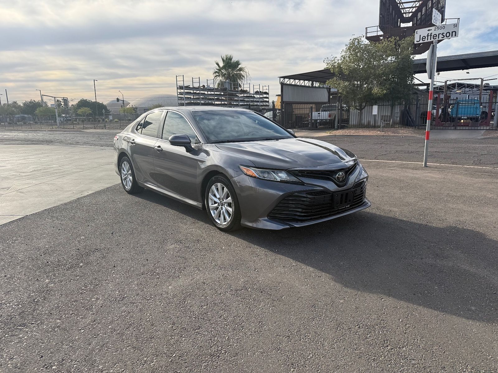 2019 TOYOTA Camry
