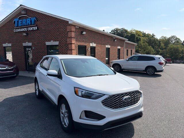 2024 FORD Edge