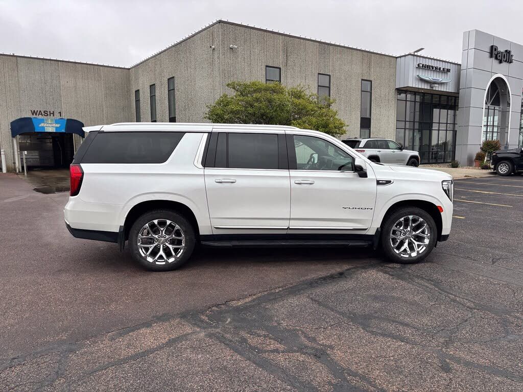 2022 GMC Yukon XL