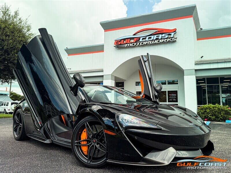 2018 MCLAREN 570S