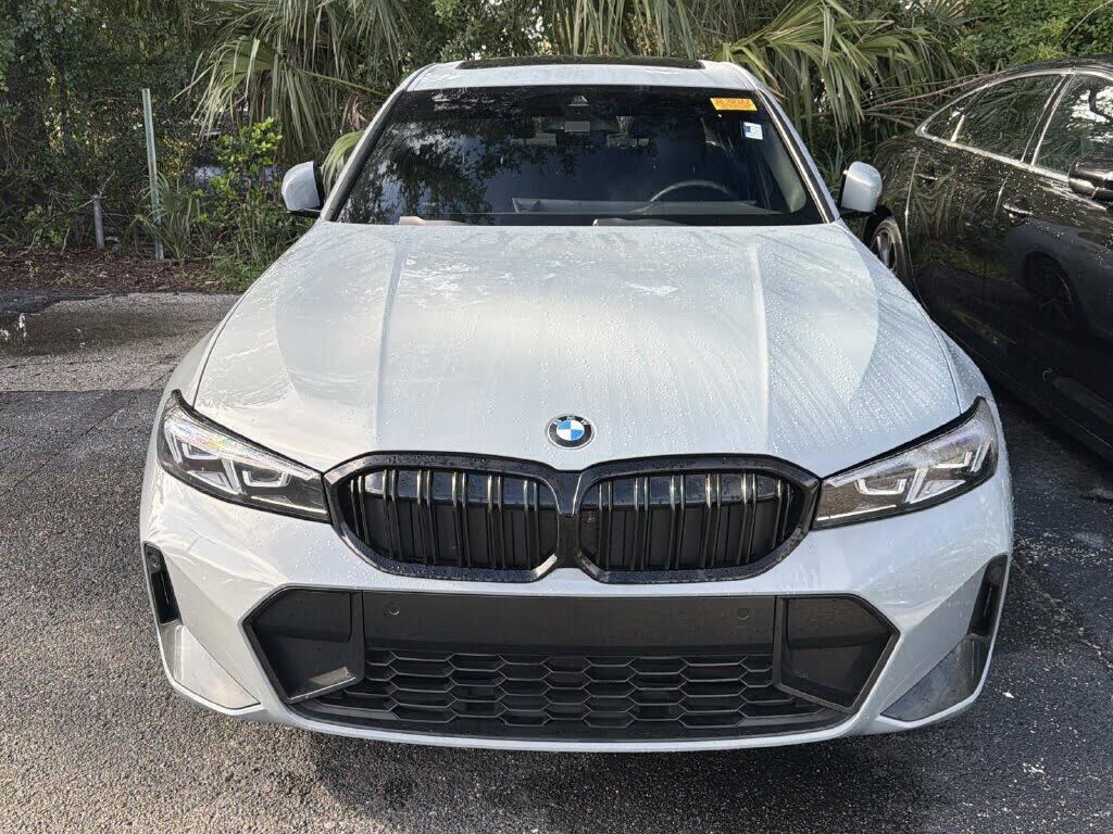 2024 BMW 330i