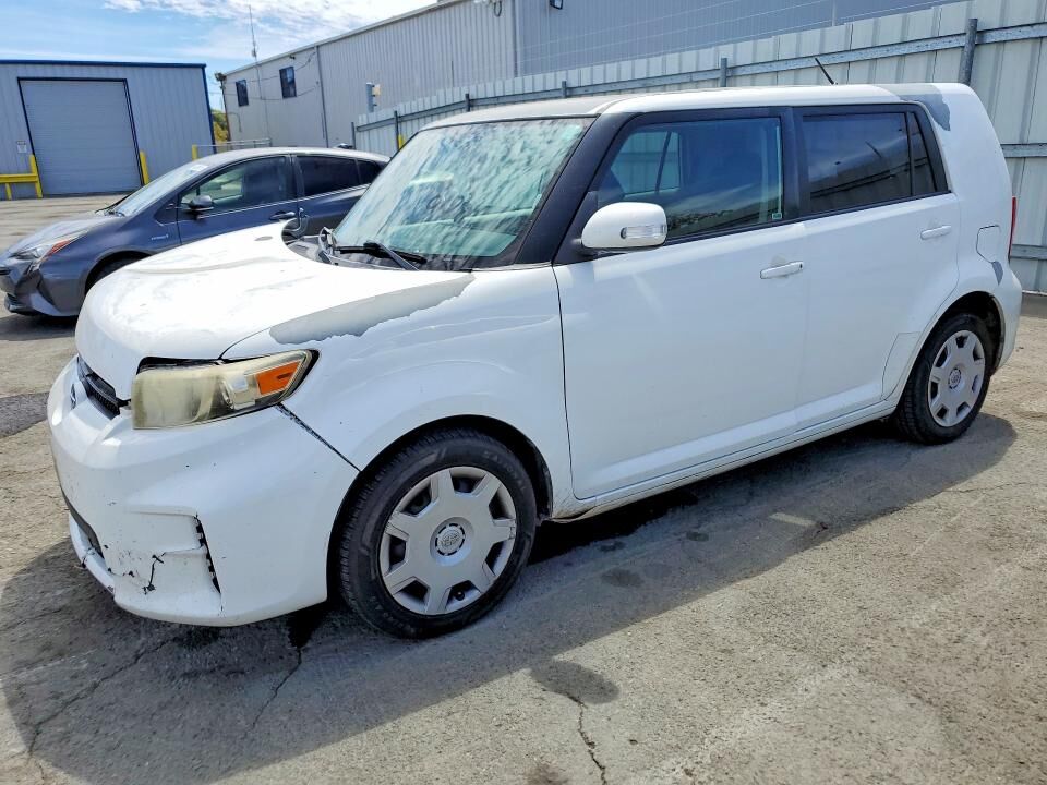 2012 TOYOTA SCION