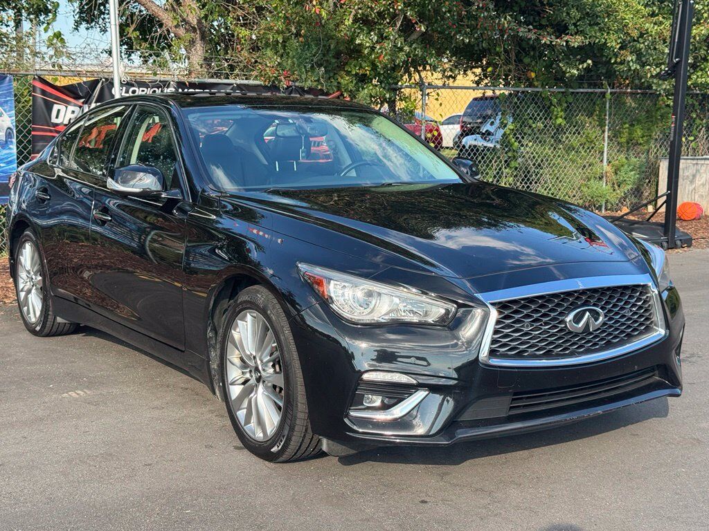 2021 INFINITI Q50