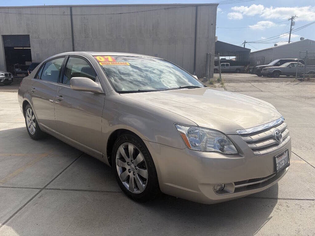 2007 TOYOTA Avalon
