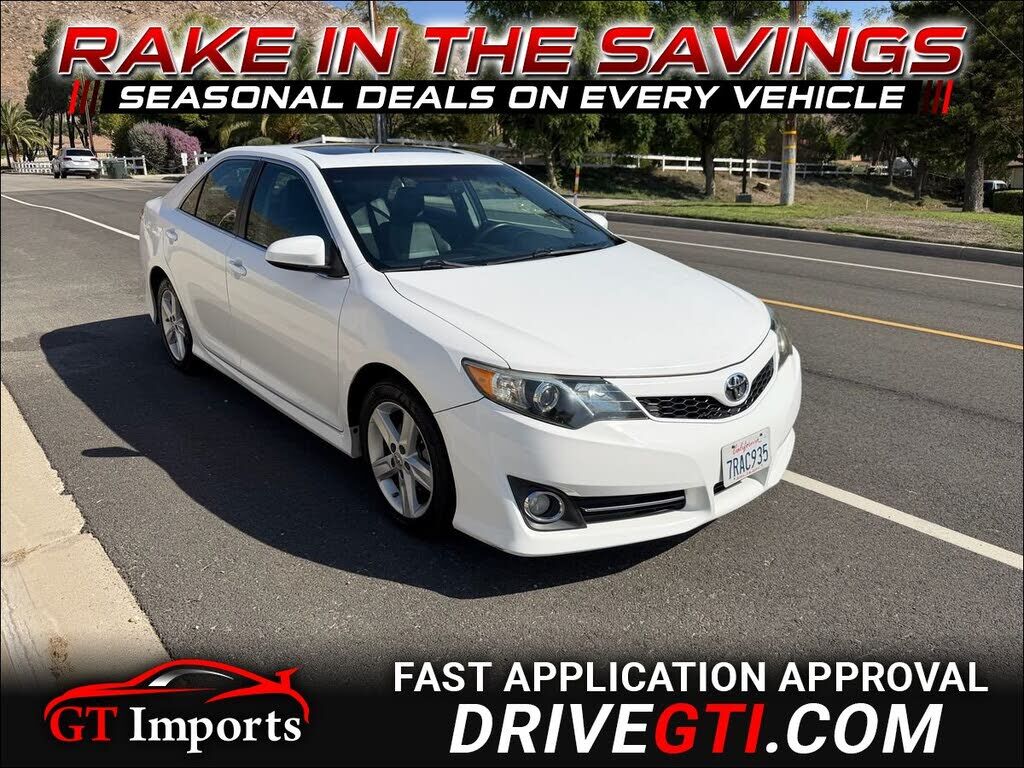2012 TOYOTA Camry