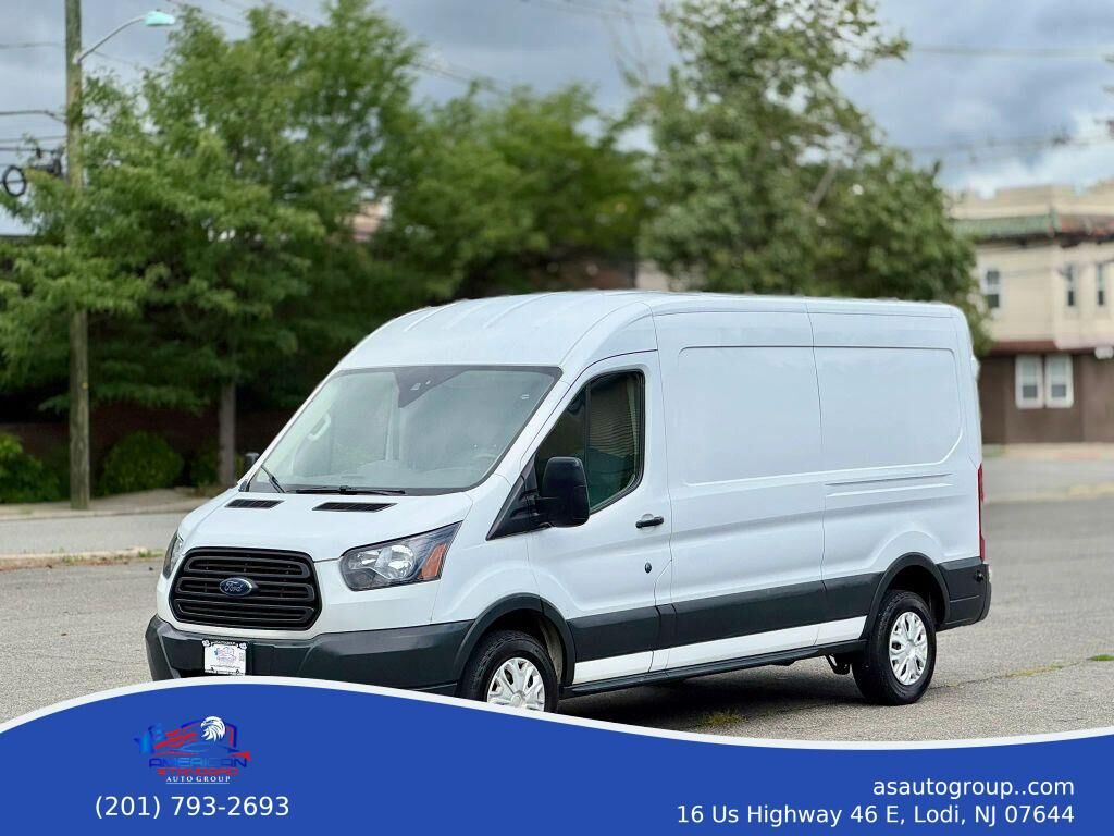 2018 FORD Transit