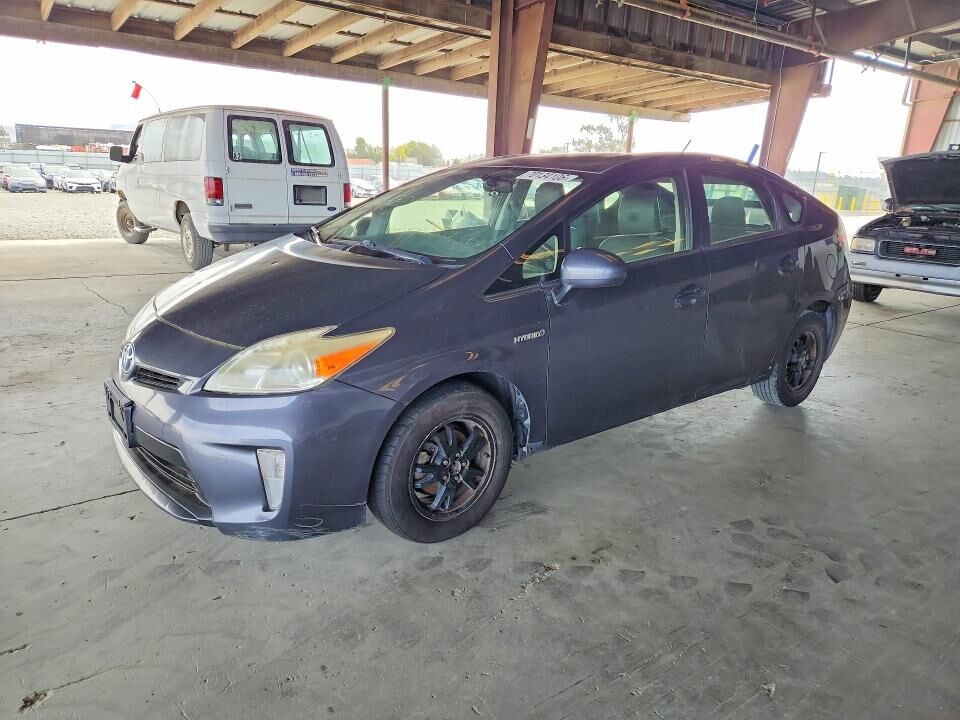 2015 TOYOTA PRIUS