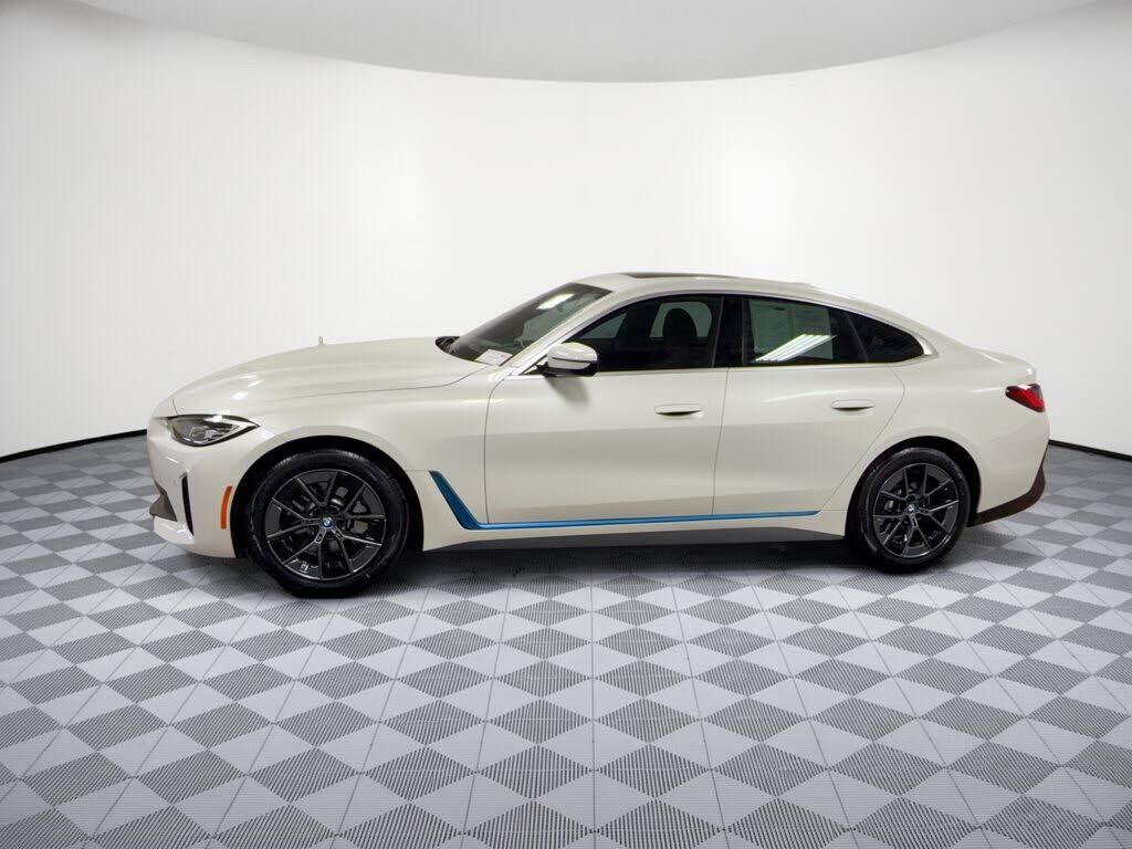2023 BMW i4