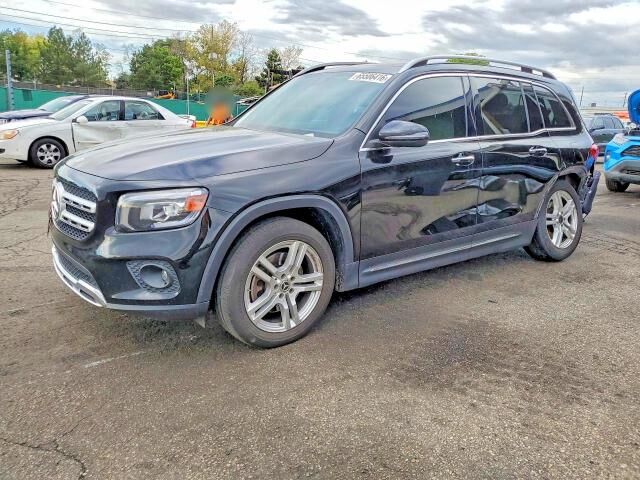 2021 MERCEDES-BENZ GLB-Class