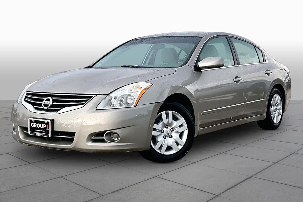 2012 NISSAN Altima