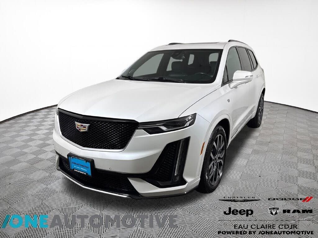 2021 CADILLAC XT6
