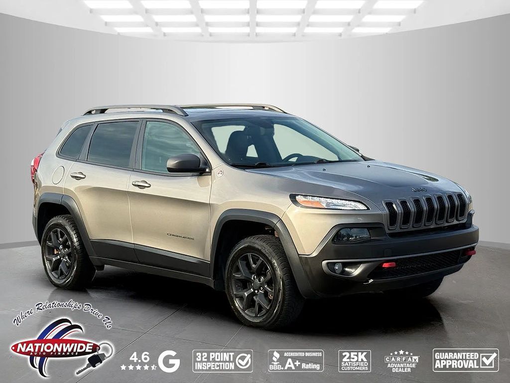 2017 JEEP Cherokee