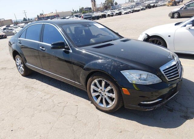 2010 MERCEDES-BENZ S-Class