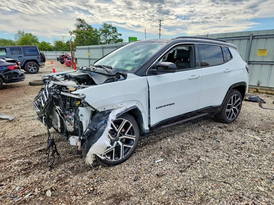 2025 JEEP Compass