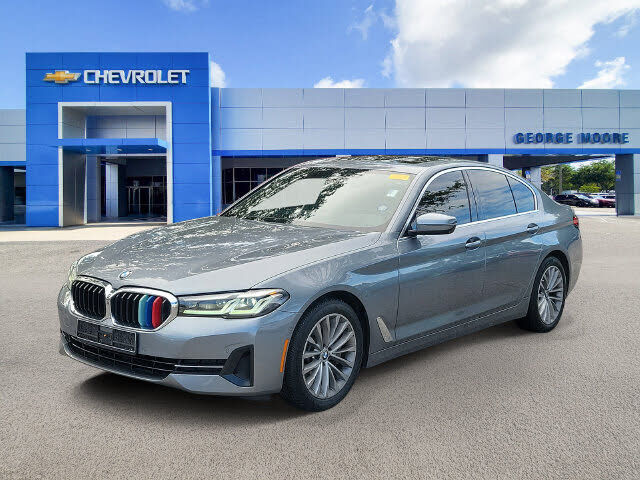2021 BMW 530i