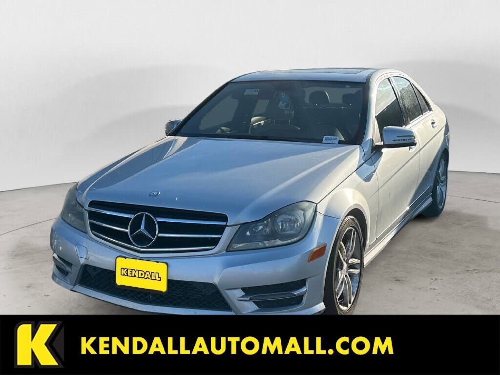 2014 MERCEDES-BENZ C-Class