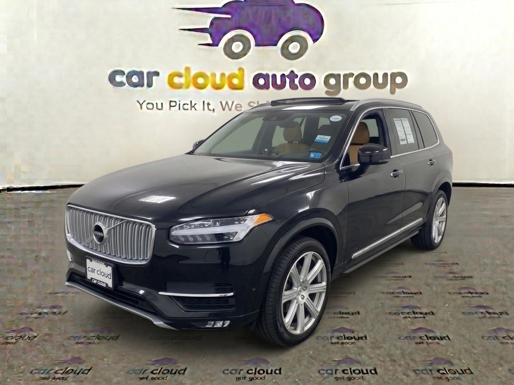 2018 VOLVO XC90