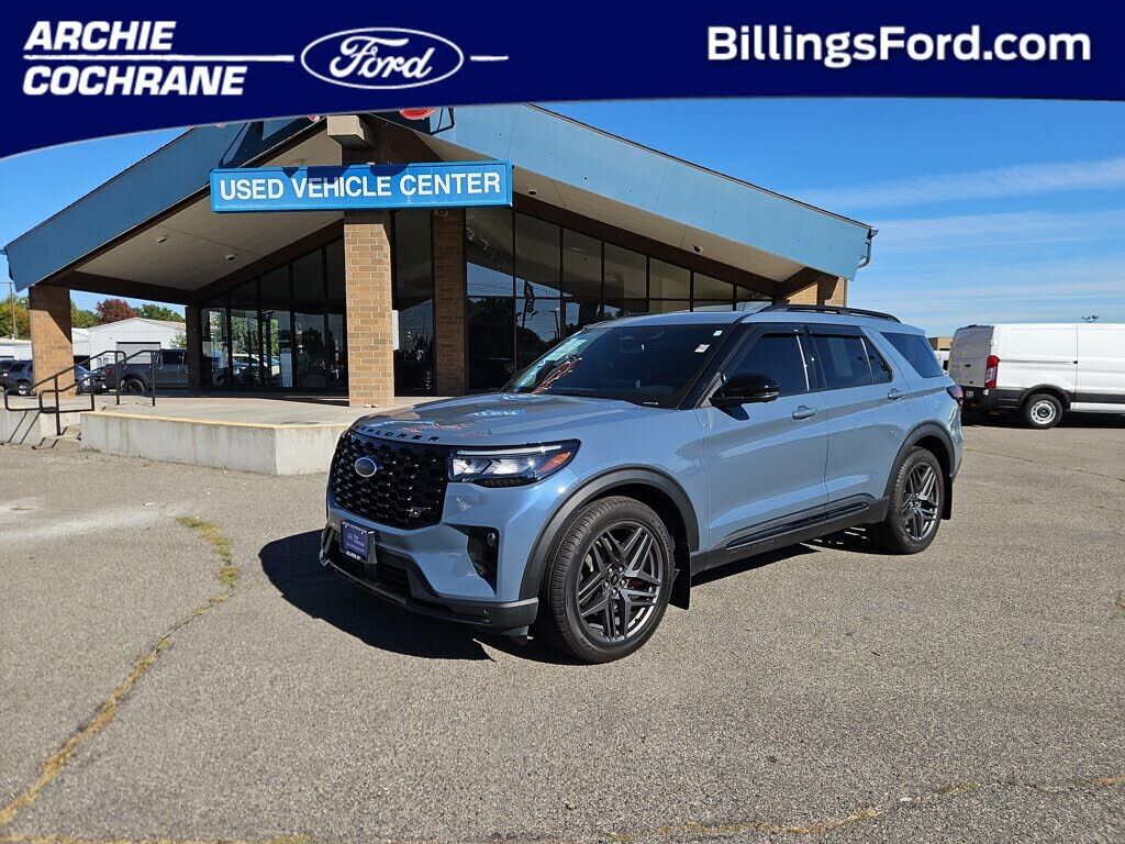2025 FORD Explorer