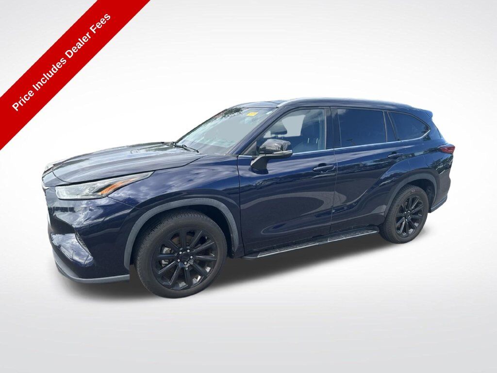 2022 TOYOTA Highlander