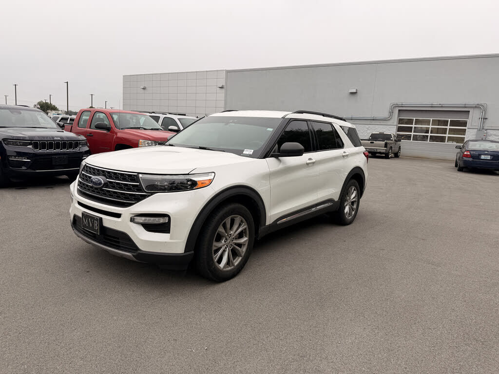 2020 FORD Explorer