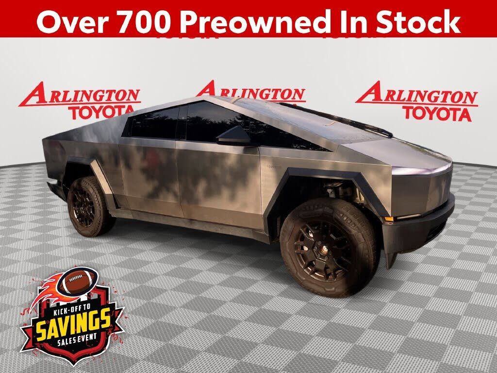 2024 TESLA Cybertruck