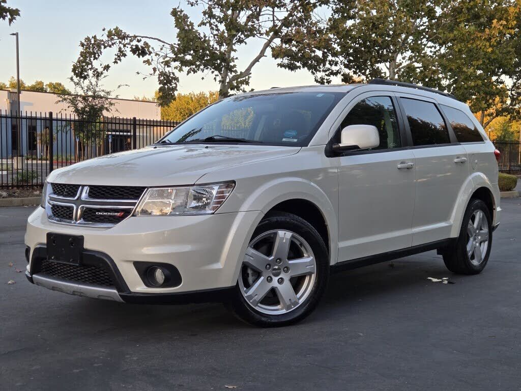 2012 DODGE Journey
