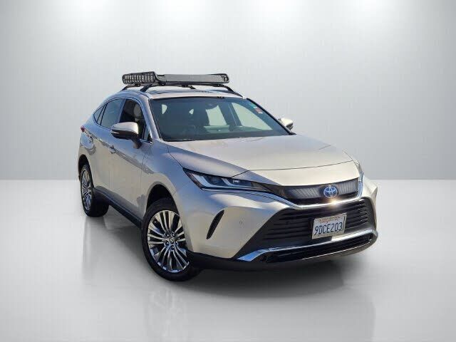 2022 TOYOTA Venza