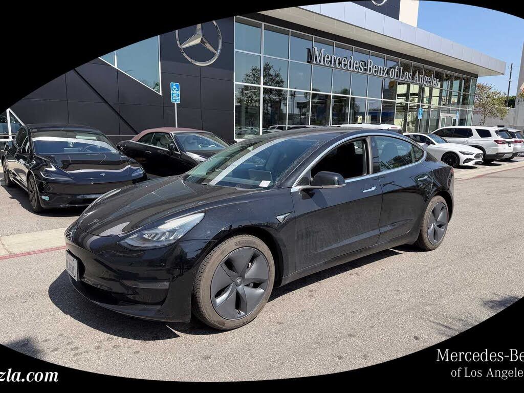 2019 TESLA Model 3