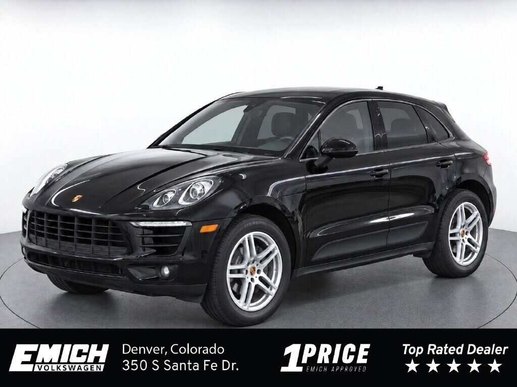 2018 PORSCHE Macan