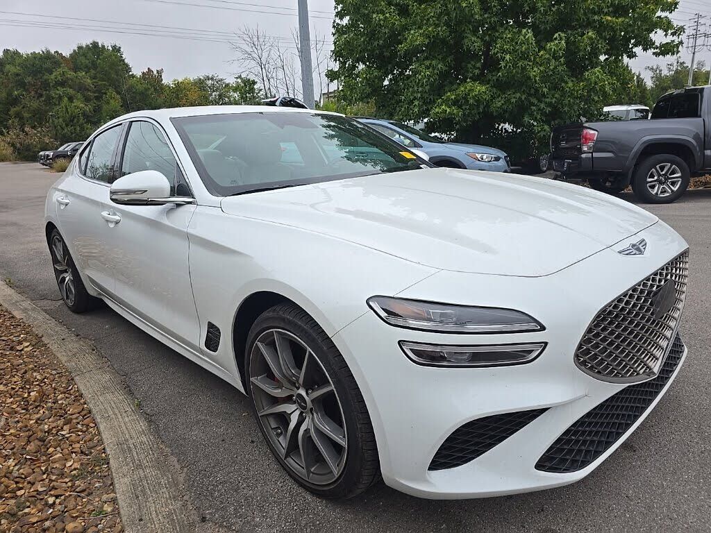 2025 GENESIS G70