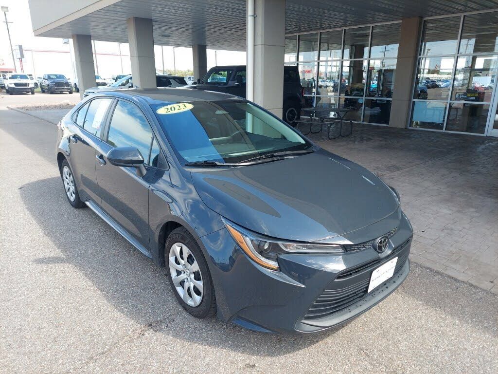 2023 TOYOTA Corolla