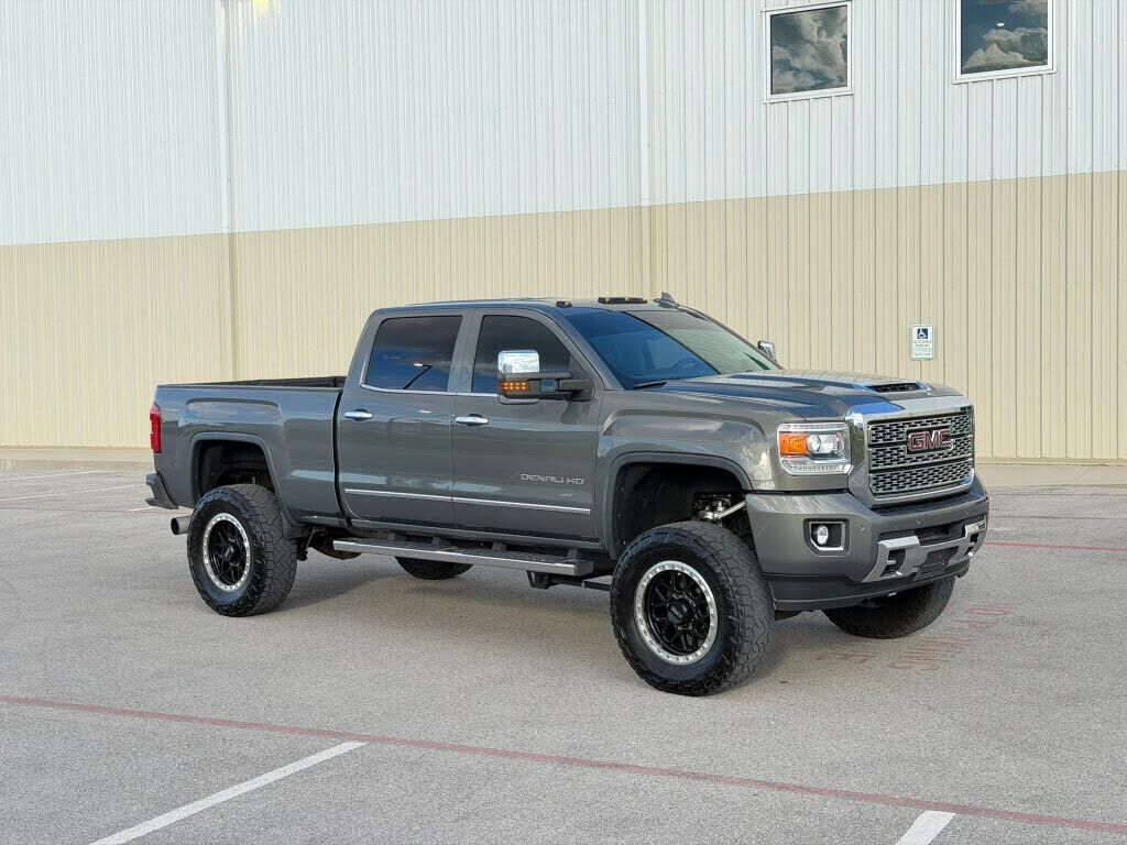 2018 GMC Sierra