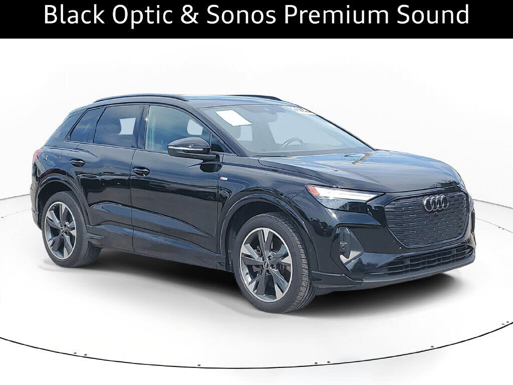 2024 AUDI Q4
