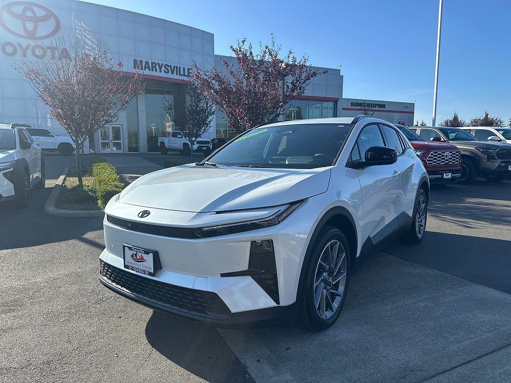 2026 TOYOTA C-HR