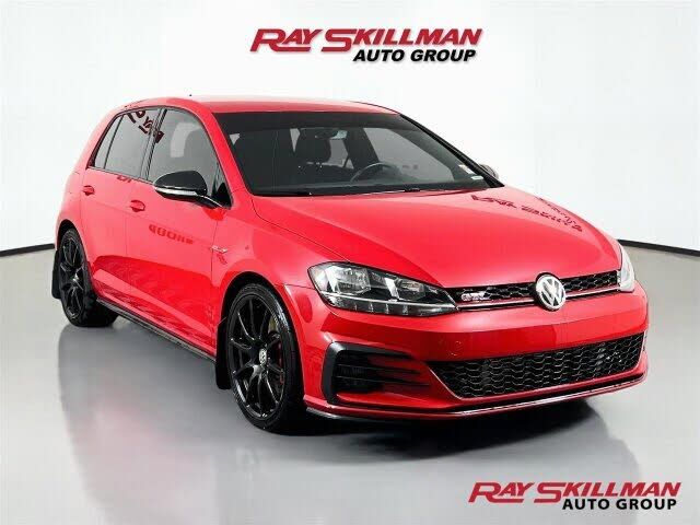 2020 VOLKSWAGEN Golf GTI