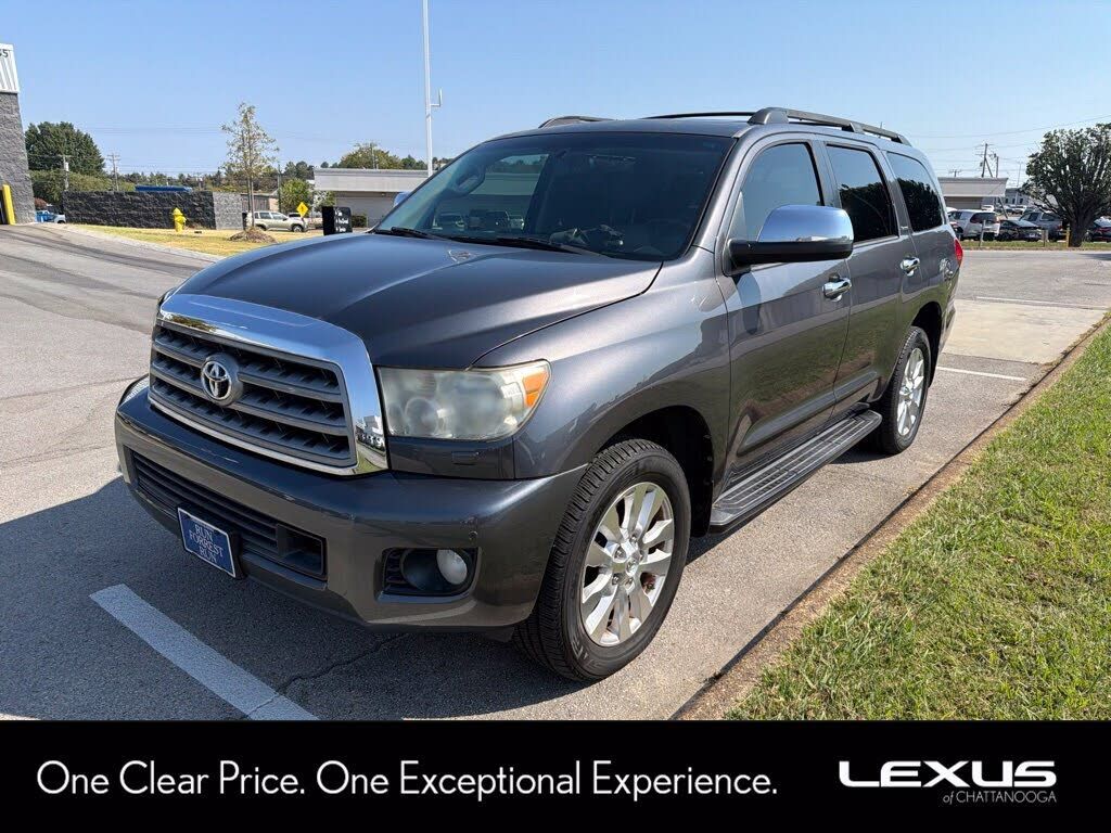2012 TOYOTA Sequoia