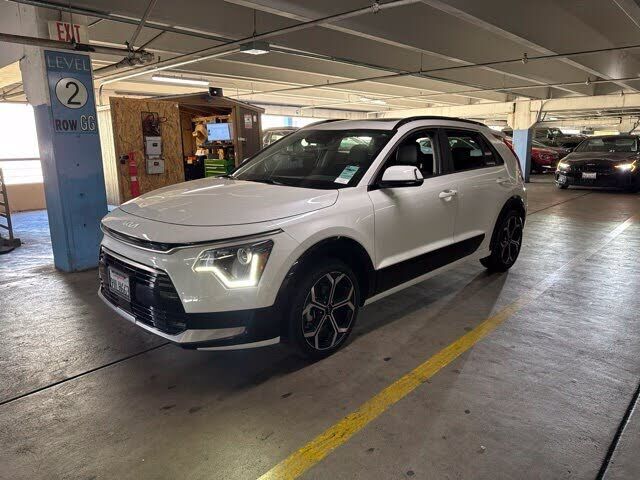 2025 KIA Niro